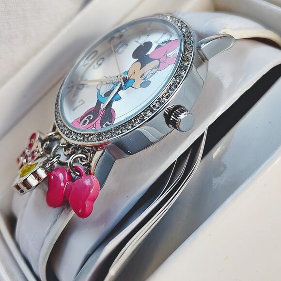 Disney Minnie Mouse Charm Watch Silver Round Pink Bow NIB - Picture 4 of 8